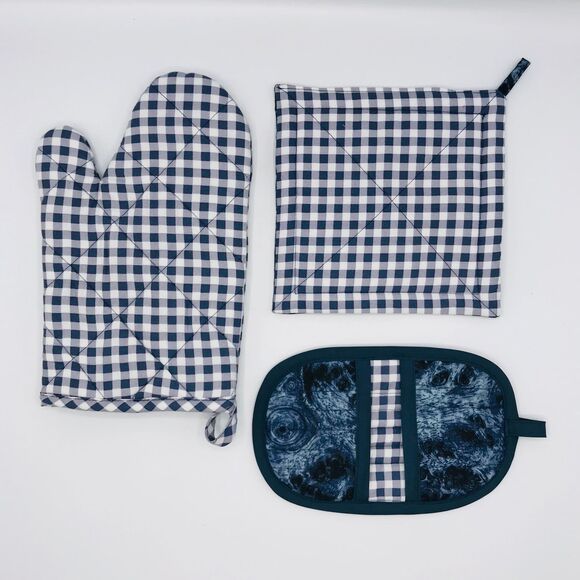 Oven Mitt, Finger Hotpad, and Potholder, Navy Blue Gingham, 3 Pc Baking Gift Set - Picture 2 of 10